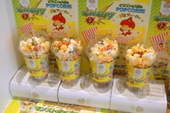 画像ギャラリー No.036のサムネイル画像 / 100万円の純金製オラゴンは開店直後に御成約。渋谷マルイに本日オープンした期間限定ショップ「モンスト物産展」のメディア向け内覧会をレポート