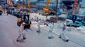 画像ギャラリー No.009のサムネイル画像 / 「モンスト」の新CM“アルバイト篇”が放送開始。宇宙人に扮した満島真之介さんらがスマホを手に入れるためアルバイトに励む