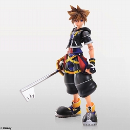 画像ギャラリー No.010のサムネイル画像 / 「KINGDOM HEARTS II」のロクサスとソラがPLAY ARTS改となって11月に発売