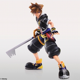 画像ギャラリー No.012のサムネイル画像 / 「KINGDOM HEARTS II」のロクサスとソラがPLAY ARTS改となって11月に発売