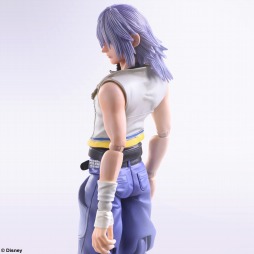 画像ギャラリー No.003のサムネイル画像 / ソラのハロウィンタウンバージョンとリクがPLAY ARTS改で登場。予約受付を開始