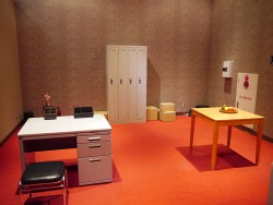 画像ギャラリー No.009のサムネイル画像 / ゲームセンター常設型リアル脱出ゲームに第2弾が登場。20日スタートの「横濱はじめて物語」店で「スパイ大戦からの脱出」に挑戦してきた