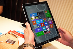 画像ギャラリー No.008のサムネイル画像 / 「Surface Pro 3」テストレポート。アスペクト比3:2の液晶パネルを搭載する第3世代SurfaceはWindowsタブレットとして洗練されたものに