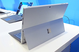 画像ギャラリー No.009のサムネイル画像 / 日本マイクロソフト，「Surface Pro 4」を11月12日に国内発売。ハイエンド2-in-1 PCの「Surface Book」は2016年初頭に