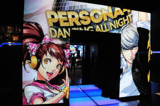画像ギャラリー No.001のサムネイル画像 / 「ペルソナ4 ダンシング・オールナイト」発売直前ニコニコ生放送をレポート。シークレットゲストに生ライブ，新発表とサプライズだらけ