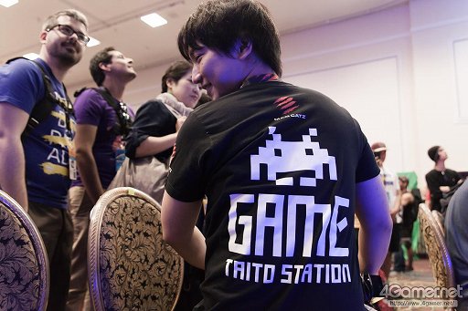 画像ギャラリー No.062のサムネイル画像 / ［EVO2015］「P4U2」で超選手が優勝，「ウルIV」日本勢からときど選手，ももち選手，aiai選手，ネモ選手の4人がベスト8へ。EVO初日まとめ
