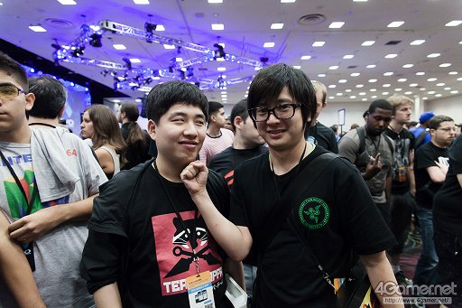 画像ギャラリー No.069のサムネイル画像 / ［EVO2015］「P4U2」で超選手が優勝，「ウルIV」日本勢からときど選手，ももち選手，aiai選手，ネモ選手の4人がベスト8へ。EVO初日まとめ