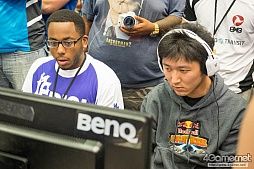 画像ギャラリー No.102のサムネイル画像 / ［EVO2015］「P4U2」で超選手が優勝，「ウルIV」日本勢からときど選手，ももち選手，aiai選手，ネモ選手の4人がベスト8へ。EVO初日まとめ