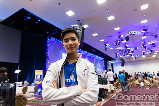 画像ギャラリー No.137のサムネイル画像 / ［EVO2015］「P4U2」で超選手が優勝，「ウルIV」日本勢からときど選手，ももち選手，aiai選手，ネモ選手の4人がベスト8へ。EVO初日まとめ