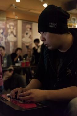 画像ギャラリー No.024のサムネイル画像 / 他ゲー勢のトッププレイヤー達が集結した「恋姫†演武 八大家戦」フォトレポート。開発秘話に迫るインタビューも合せて掲載