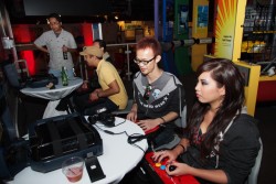 画像ギャラリー No.011のサムネイル画像 / これが本場アメリカの「MAD CATZ UNVEILED」。現地でのフォトレポートと「Divekick」開発者ミニインタビューを合わせてお届け