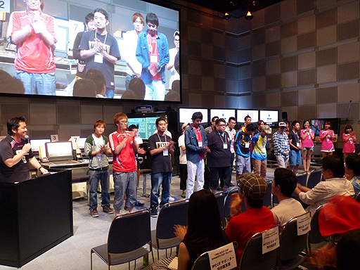 画像ギャラリー No.003のサムネイル画像 / 「WORLD CLUB Champion Football 2012-2013 Ver.2.0」の公式大会「The 9th PRE WCCF CUP WINNER'S CUP」の模様をレポート。11月開催の全国大会のキップはどの監督の手に