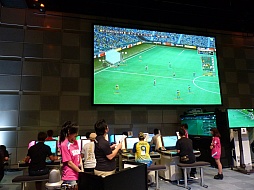 画像ギャラリー No.005のサムネイル画像 / 「WORLD CLUB Champion Football 2012-2013 Ver.2.0」の公式大会「The 9th PRE WCCF CUP WINNER'S CUP」の模様をレポート。11月開催の全国大会のキップはどの監督の手に