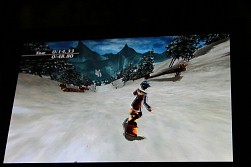画像ギャラリー No.010のサムネイル画像 / 「英雄伝説 閃の軌跡II」のデモプレイも行われた「〜英雄伝説 閃の軌跡II実況生プレイ! ハイレゾ『軌跡jdkアクースティックス』ライブ〜」をレポート