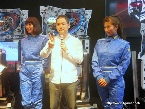 画像ギャラリー No.002のサムネイル画像 / ［JAEPO2014］「頭文字D ARCADE STAGE 8 インフィニティ」イベントをレポート。内容が一新された「公道最速伝説」や新機能「Dコイン」の情報が公開