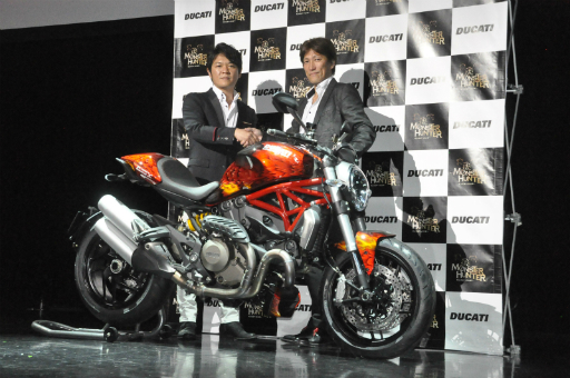 画像ギャラリー No.009のサムネイル画像 / 「モンスターハンター」とドゥカティによるコラボバイクが登場。辻本良三プロデューサーや釈 由美子さん,永井 大さんが登壇したイベントをレポート