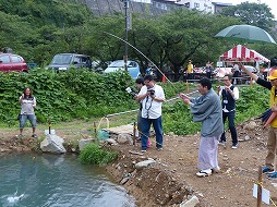 画像ギャラリー No.054のサムネイル画像 / グランドフィナーレを迎える「モンスターハンター×長野信州渋温泉〜“モンハン渋の里”で年中狩ろうぜ！〜」を開発陣が体験！　現地発のトークイベントの模様も合わせてレポート