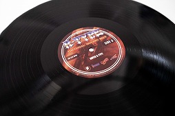 画像ギャラリー No.004のサムネイル画像 / アナログレコードとDLコードのセット商品「R-TYPE ORIGINAL SOUND BOX」が9月29日に発売決定