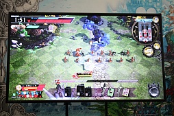 画像ギャラリー No.009のサムネイル画像 / JAPAN GAMER'S LIVEの「WONDERLAND WARS」ステージイベントをレポート。声優の磯村知美さんや有名ゲーマー達が真剣勝負