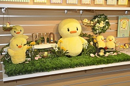画像ギャラリー No.042のサムネイル画像 / 「うたの☆プリンスさまっ♪」のオフィシャルストアが明日オープン。一足先に行われた内覧会をレポート