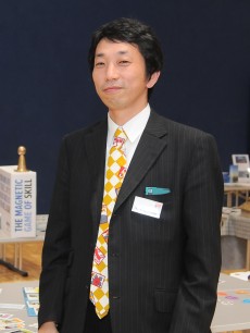 画像ギャラリー No.001のサムネイル画像 / ［SPIEL’15］日本生まれの「街コロ」が入賞を果たしたドイツゲーム賞授賞式＆プレスカンファレンスレポート