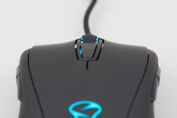画像ギャラリー No.008のサムネイル画像 / Mionixの光学センサー搭載ワイヤードマウス「Avior 7000」レビュー。スウェーデンからやってきた左右対称形状モデルは「割とアリ」