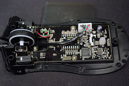 画像ギャラリー No.043のサムネイル画像 / Mionixの光学センサー搭載ワイヤードマウス「Avior 7000」レビュー。スウェーデンからやってきた左右対称形状モデルは「割とアリ」
