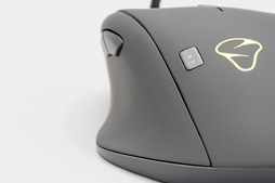画像ギャラリー No.012のサムネイル画像 / Mionix「NAOS QG」ファーストインプレッション。生体センサー搭載マウスの見た目と握りやすさをまずはチェックする