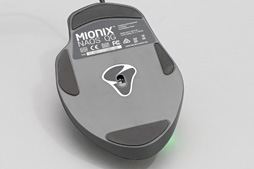 画像ギャラリー No.016のサムネイル画像 / Mionix「NAOS QG」ファーストインプレッション。生体センサー搭載マウスの見た目と握りやすさをまずはチェックする