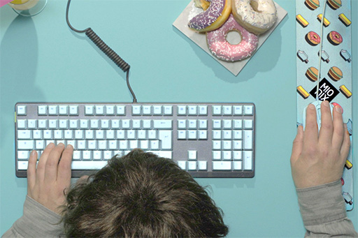 画像ギャラリー No.010のサムネイル画像 / Mionix,カラフルな別売りキーキャップで外観を変えられるキーボード「Wei」を発表