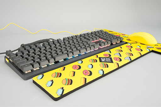 画像ギャラリー No.009のサムネイル画像 / Mionix製キーボード「WEI」レビュー。見た目重視のブランドは,「Cherry MX RGB Red」キースイッチ搭載モデルをどう仕上げたか
