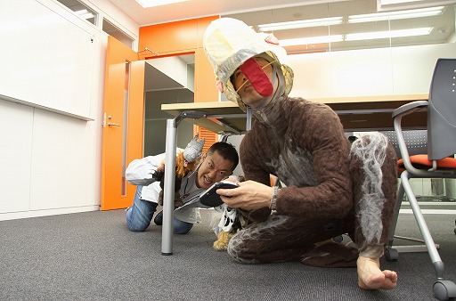 画像ギャラリー No.007のサムネイル画像 / 野犬出没注意! 4Gamer編集部に「野犬のロデム」のラショウさんがやって来た