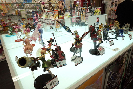 画像ギャラリー No.007のサムネイル画像 / 「重装機兵レイノス」が紹介された“冬ざんまい2015”のステージをレポート。PLUM製の1/35レイノスは開発に一役買っていた