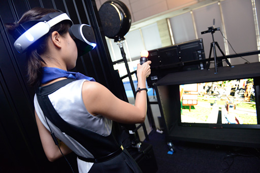 画像ギャラリー No.021のサムネイル画像 / ［TGS 2014］「Project Morpheus」を触ってきた。今すぐ販売できそうなほどハードウェアの完成度は高い