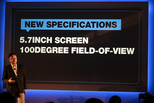 画像ギャラリー No.005のサムネイル画像 / ［GDC 2015］SCE，仮想現実対応HMD「Morpheus」を2016年前半に発売と予告。新型試作機は5.7インチ有機ELパネル採用でフルHD＠120fps対応に