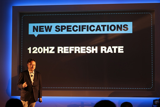 画像ギャラリー No.007のサムネイル画像 / ［GDC 2015］SCE，仮想現実対応HMD「Morpheus」を2016年前半に発売と予告。新型試作機は5.7インチ有機ELパネル採用でフルHD＠120fps対応に