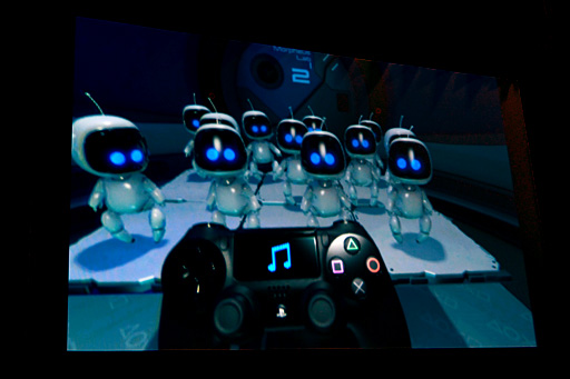 画像ギャラリー No.004のサムネイル画像 / ［GDC 2015］西川善司が贈る「新型Project Morpheus用新作デモ」全4種体験レポート