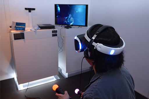 画像ギャラリー No.014のサムネイル画像 / ［GDC 2015］西川善司が贈る「新型Project Morpheus用新作デモ」全4種体験レポート