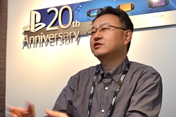 画像ギャラリー No.010のサムネイル画像 / ［GDC 2015］西川善司がSCE WWS吉田修平プレジデントに聞く「新型Project Morpheus」