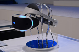 画像ギャラリー No.005のサムネイル画像 / VR対応HMD「Project Morpheus」の製品名は「PlayStation VR」に決定
