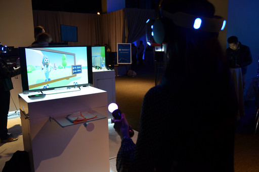 画像ギャラリー No.003のサムネイル画像 / ［GDC 2016］PSVRは音像制御技術もすごい。「ソーシャルVRデモ」や没入型ショートムービー「Gary the Gull」「メディアプレイヤー」を体験