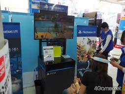 画像ギャラリー No.010のサムネイル画像 / PlayStation VRの予約受け付けがスタート。都内量販店の様子は……？