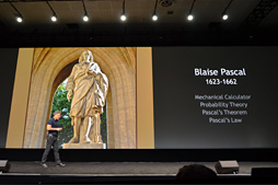 画像ギャラリー No.011のサムネイル画像 / ［GTC 2014］Maxwellの次に来る次世代GPU「Pascal」。「NVLink」と3次元メモリがその“次世代性能”を切り開く