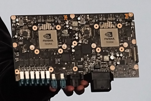 画像ギャラリー No.003のサムネイル画像 / ［CES 2016］NVIDIA，次世代GPU「Pascal」搭載カードを初披露。GDDR5＋採用か