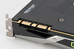 画像ギャラリー No.019のサムネイル画像 / 「GeForce GTX 1080」レビュー。Pascal世代最初のGeForceは，GTX 980と同等の消費電力で，GTX 980 SLIと同等の性能を発揮する