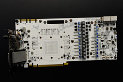 画像ギャラリー No.004のサムネイル画像 / ［COMPUTEX］GTX 1080＆1070一挙6モデル展開のGALAXに聞く「GP104のオーバークロック耐性」