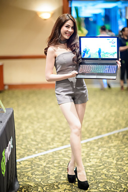 画像ギャラリー No.005のサムネイル画像 / ノートPC向け「GeForce GTX 10」発表。「M」の取れたモバイルPascalは，デスクトップPC向けGPUとほぼ同じ性能を発揮!?