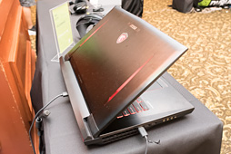 画像ギャラリー No.032のサムネイル画像 / ノートPC向け「GeForce GTX 10」発表。「M」の取れたモバイルPascalは，デスクトップPC向けGPUとほぼ同じ性能を発揮!?