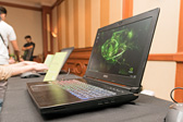 画像ギャラリー No.040のサムネイル画像 / ノートPC向け「GeForce GTX 10」発表。「M」の取れたモバイルPascalは，デスクトップPC向けGPUとほぼ同じ性能を発揮!?