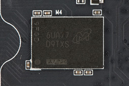 画像ギャラリー No.017のサムネイル画像 / GTX 1080搭載なのにカード長は約21cm。「ZOTAC GeForce GTX 1080 Mini 8GB」を使ってみた
